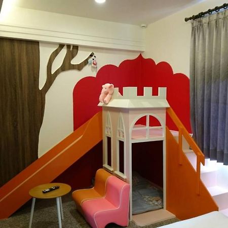 Township Small Building B&B Донгшан Екстериор снимка